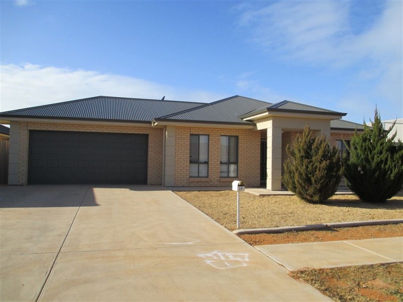 27 Tummel Circle Whyalla Jenkins, Whyalla SA 5600