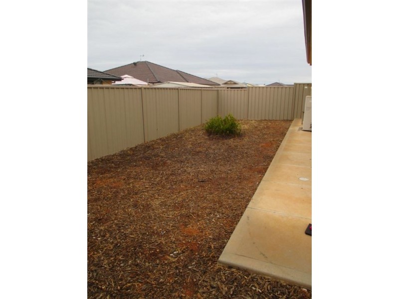 27 Tummel Circle Whyalla Jenkins, Whyalla SA 5600