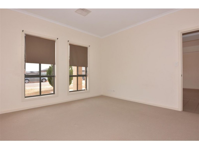 27 Tummel Circle, Whyalla Jenkins, Whyalla SA 5600