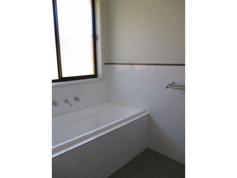 12 Vern Schupan Drive, Whyalla SA 5600