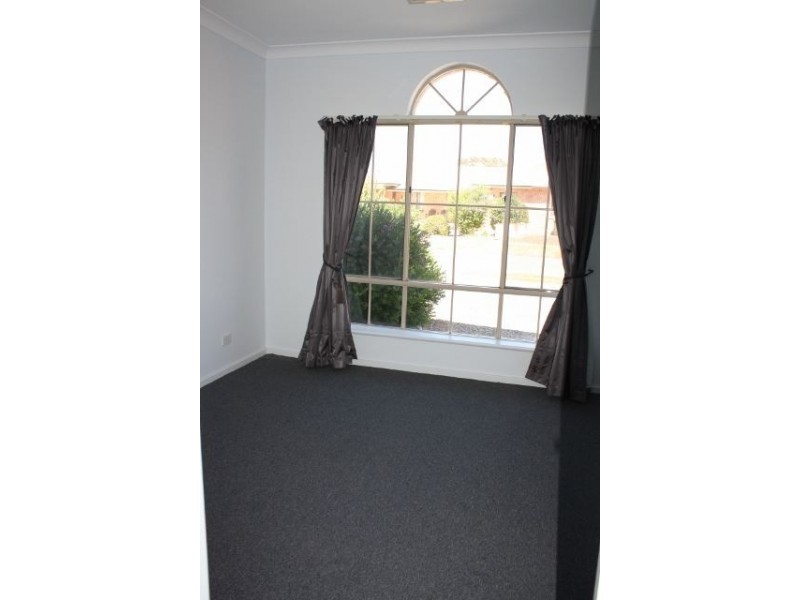 14 Henderson Street, Whyalla Norrie SA 5608