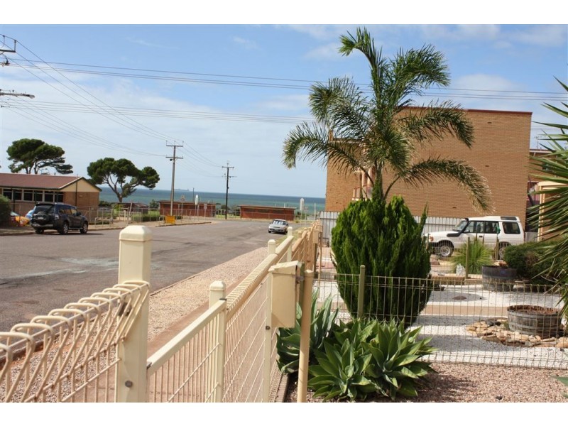 2/1 Kittel street, Whyalla, Whyalla SA 5600