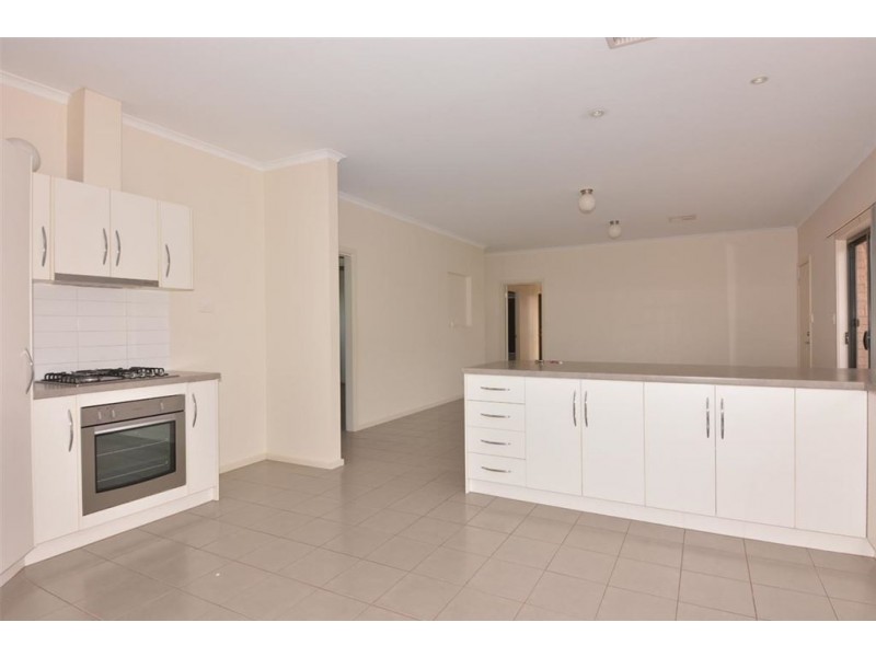 27 Tummel Circle, Whyalla Jenkins SA 5609