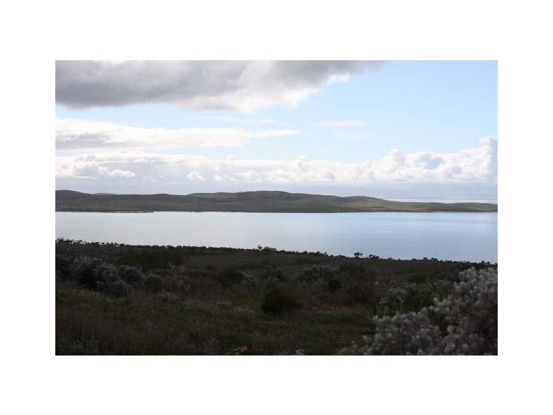 2 Fanflower Frt, Fitzgerald Bay, Whyalla SA 5600