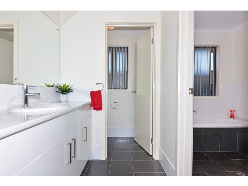 2 Carl Veart Ave Whyalla Norrie, Whyalla SA 5600