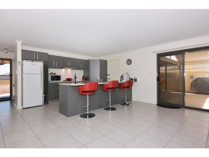 2 Carl Veart Ave Whyalla Norrie, Whyalla SA 5600