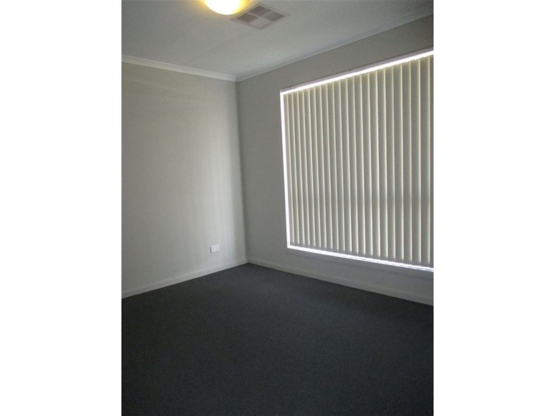 24 McInness Avenue, Whyalla Jenkins, Whyalla SA 5600