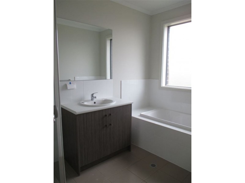 28 McInnes Avneue, Whyalla Jenkins, Whyalla SA 5600