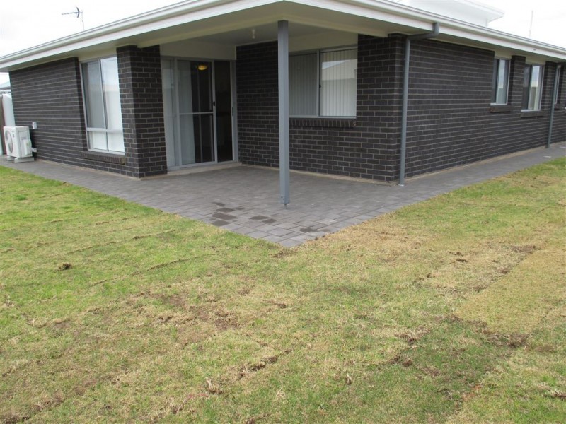28 McInnes Avneue, Whyalla Jenkins, Whyalla SA 5600