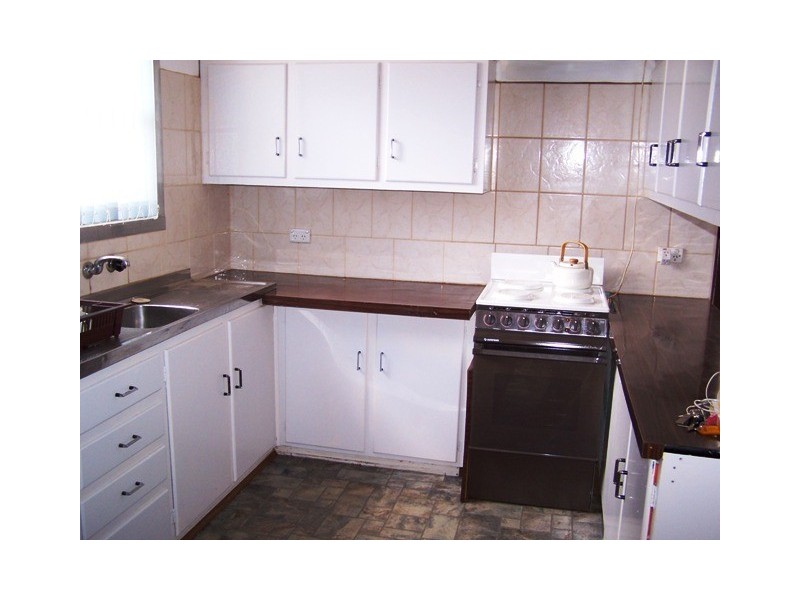 211 Jenkins Avenue, Whyalla Stuart SA 5608