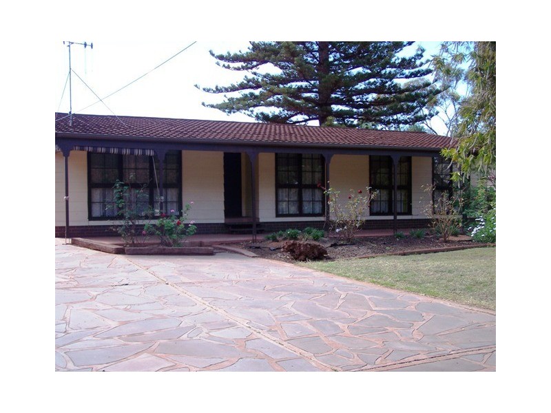 10 Cudmore Terrace, Whyalla SA 5600