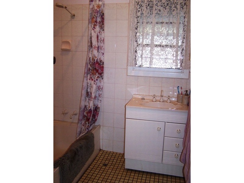 11 Sampson Street, Whyalla Norrie, Whyalla SA 5600