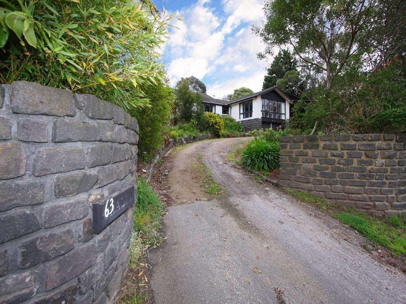 63 Baden Powell Drive, Frankston South VIC 3199