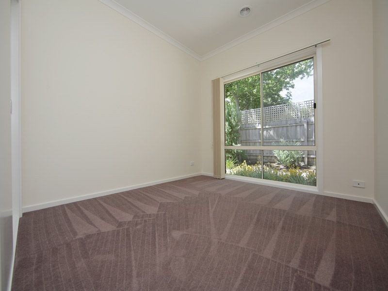 2/29 McComb Boulevard, Frankston South VIC 3199