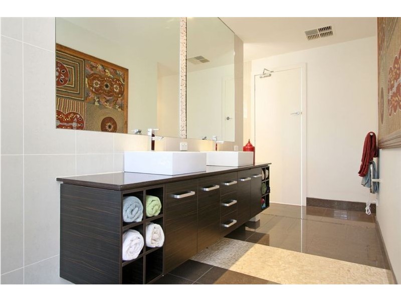 2/15 Rosedale Grove, Frankston South VIC 3199