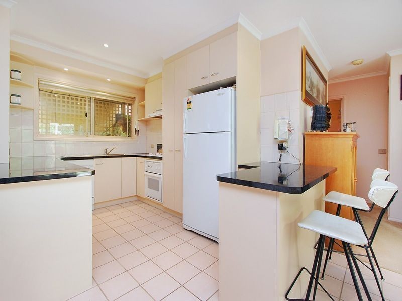 16 Taketa Crescent, Frankston VIC 3199