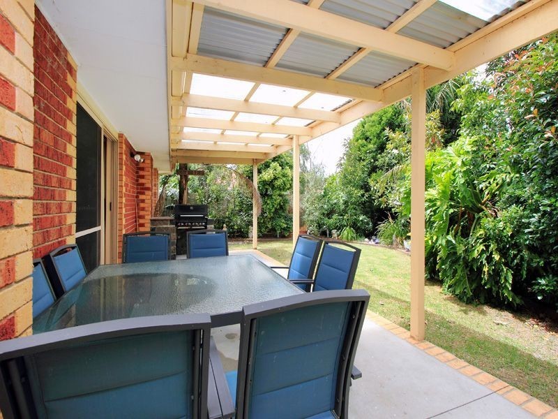 16 Taketa Crescent, Frankston VIC 3199