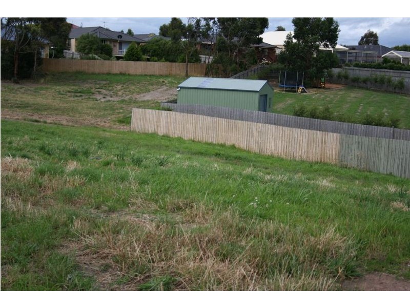 42 Escarpment Drive, Frankston South VIC 3199