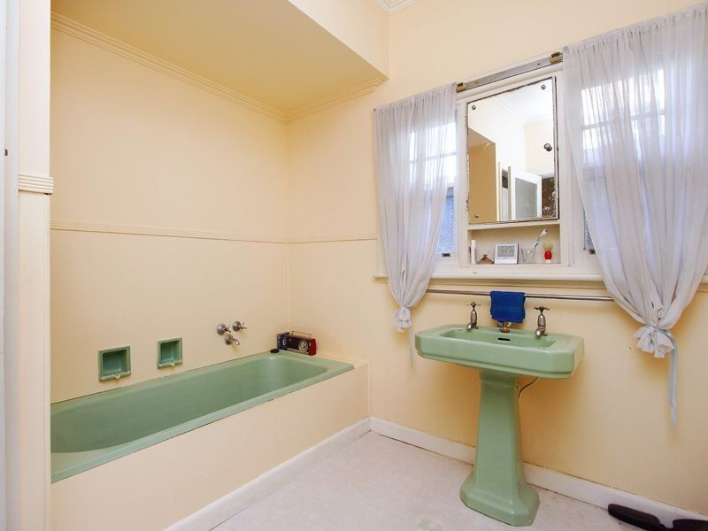 16 Denbigh Street, Frankston South VIC 3199