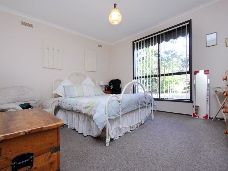 31 The Trossachs, Frankston VIC 3199
