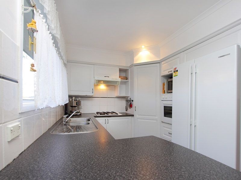 1 Nesbit Court, Frankston VIC 3199