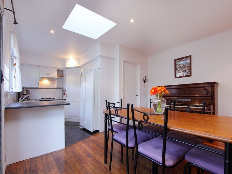 1 Nesbit Court, Frankston VIC 3199