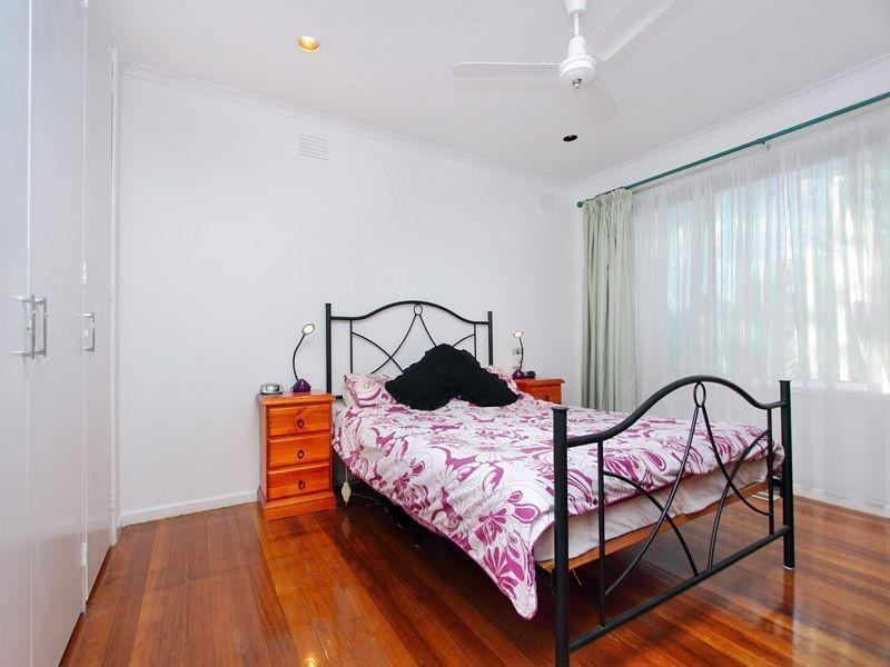 1 Nesbit Court, Frankston VIC 3199