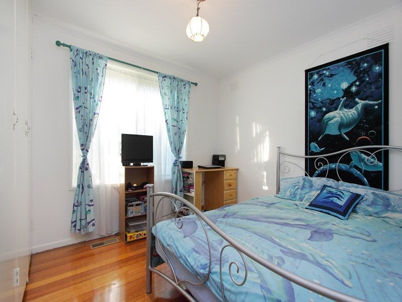 1 Nesbit Court, Frankston VIC 3199