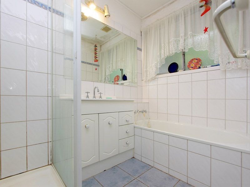 2 Albert Court, Frankston VIC 3199