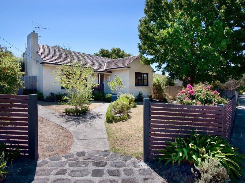 10 Idon Avenue, Frankston South VIC 3199