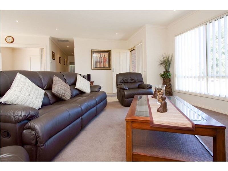43/85 Ashleigh Avenue, Frankston VIC 3199