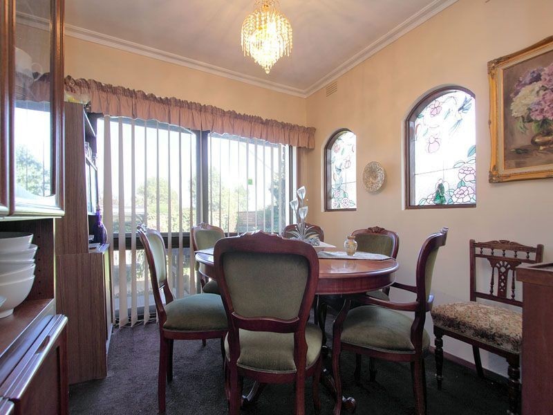 8 Eyre Court, Frankston South VIC 3199