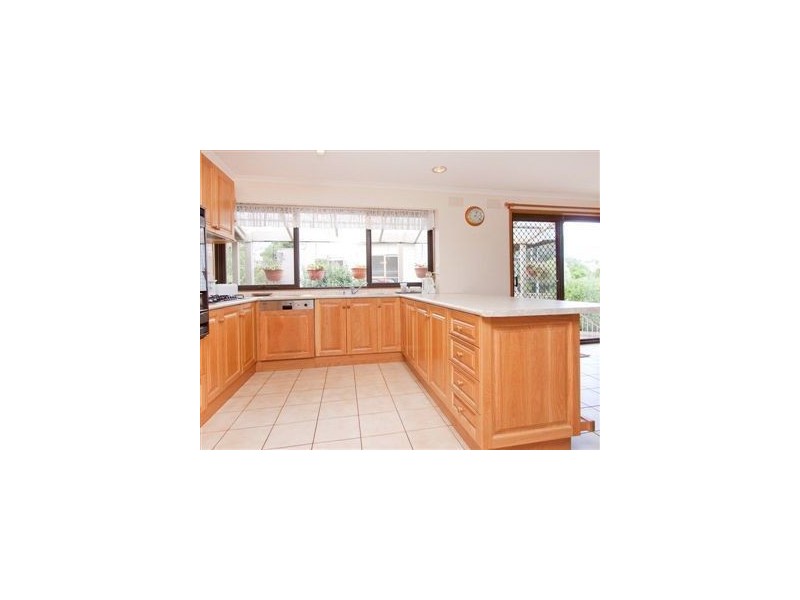 26 Volitans Avenue, Mount Eliza VIC 3930