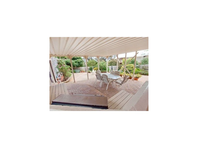 26 Volitans Avenue, Mount Eliza VIC 3930