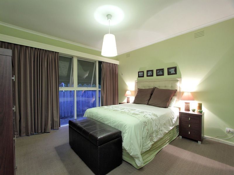 12 Tara Drive, Frankston South VIC 3199