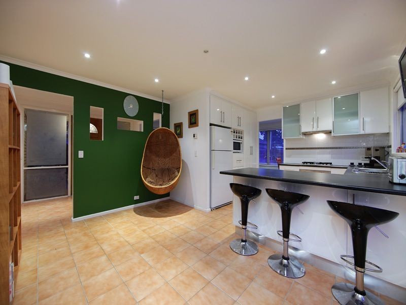 71 Lucerne Crescent, Frankston VIC 3199