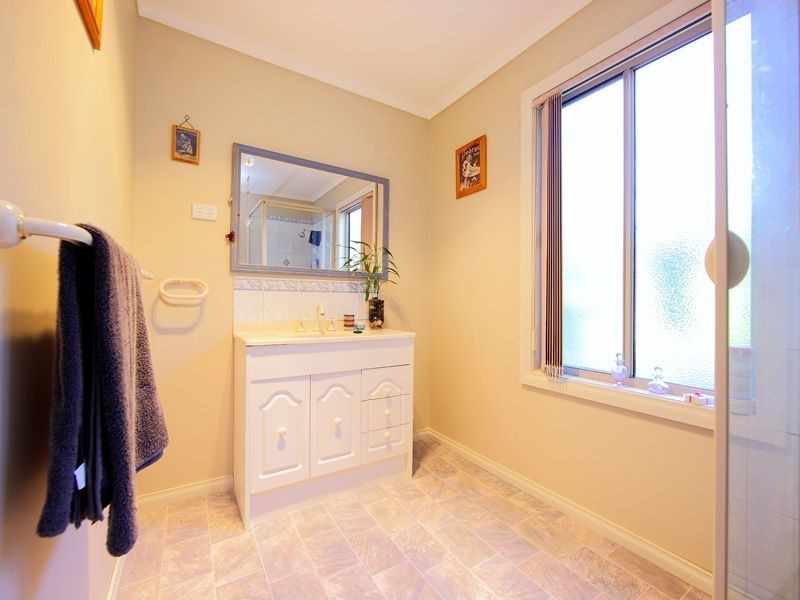 40 Blaxland Avenue, Frankston South VIC 3199