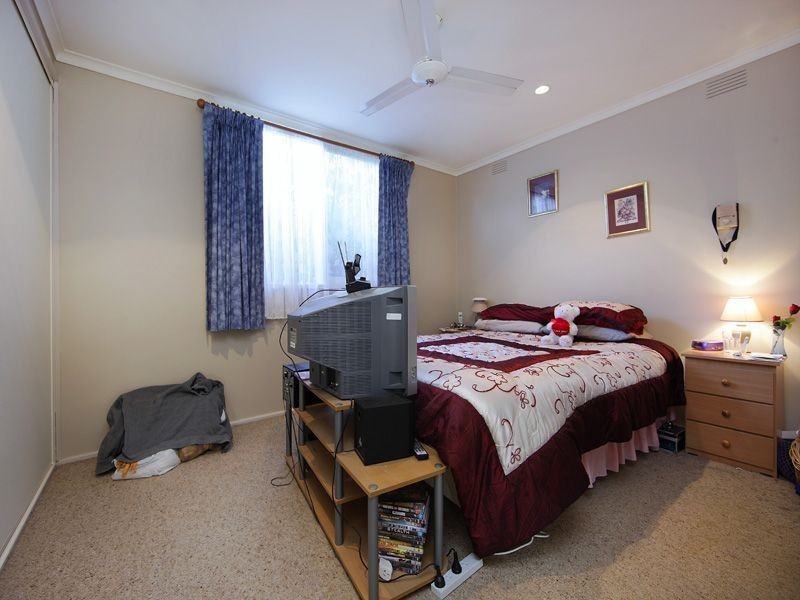 40 Blaxland Avenue, Frankston South VIC 3199