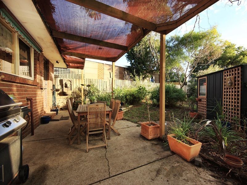 8 Lulworth Place, Frankston VIC 3199