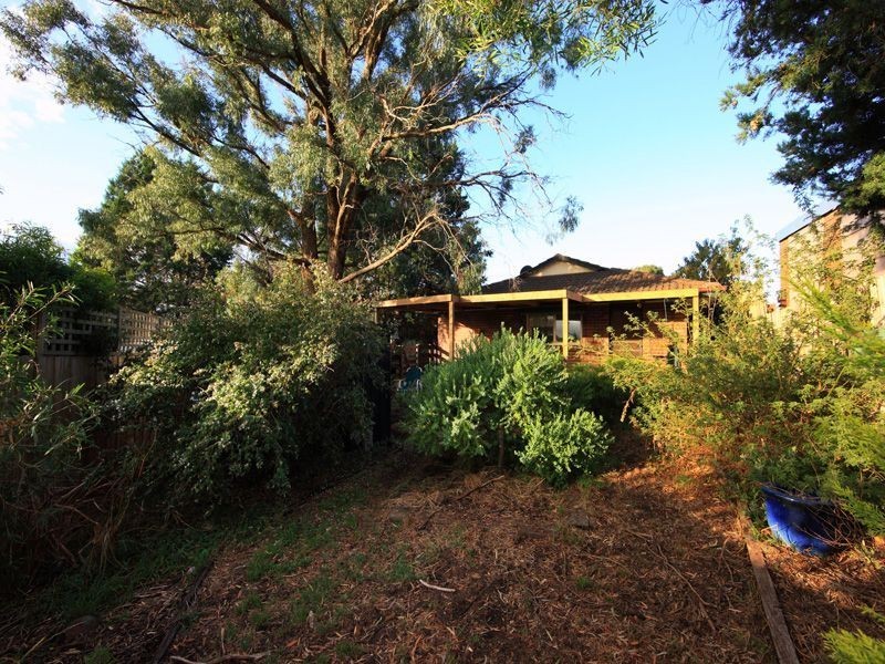 8 Lulworth Place, Frankston VIC 3199