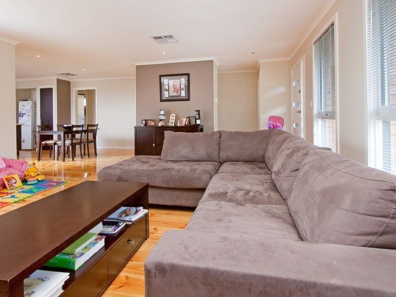 25 Coral Street, Frankston VIC 3199