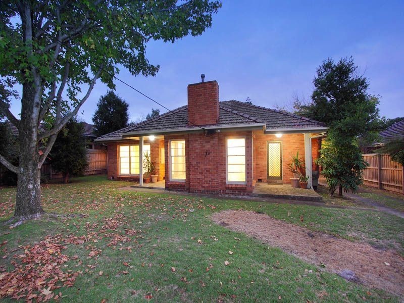 31 Liddesdale Avenue, Frankston South VIC 3199