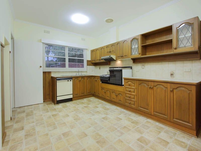 31 Liddesdale Avenue, Frankston South VIC 3199