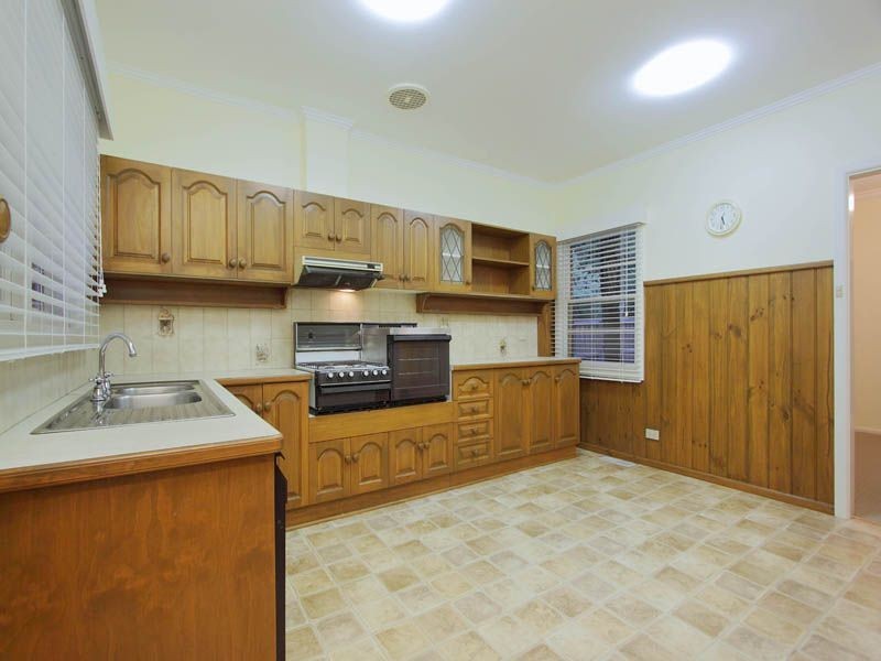 31 Liddesdale Avenue, Frankston South VIC 3199