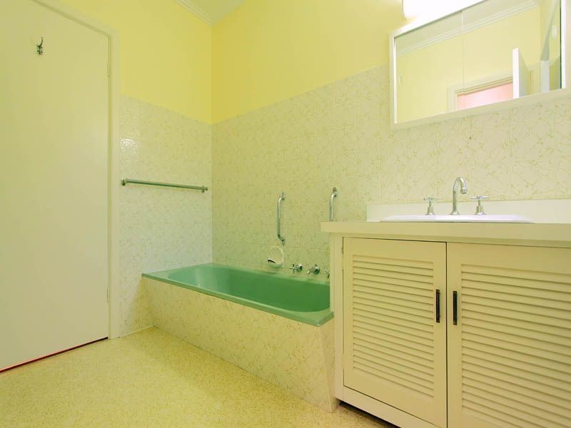 31 Liddesdale Avenue, Frankston South VIC 3199