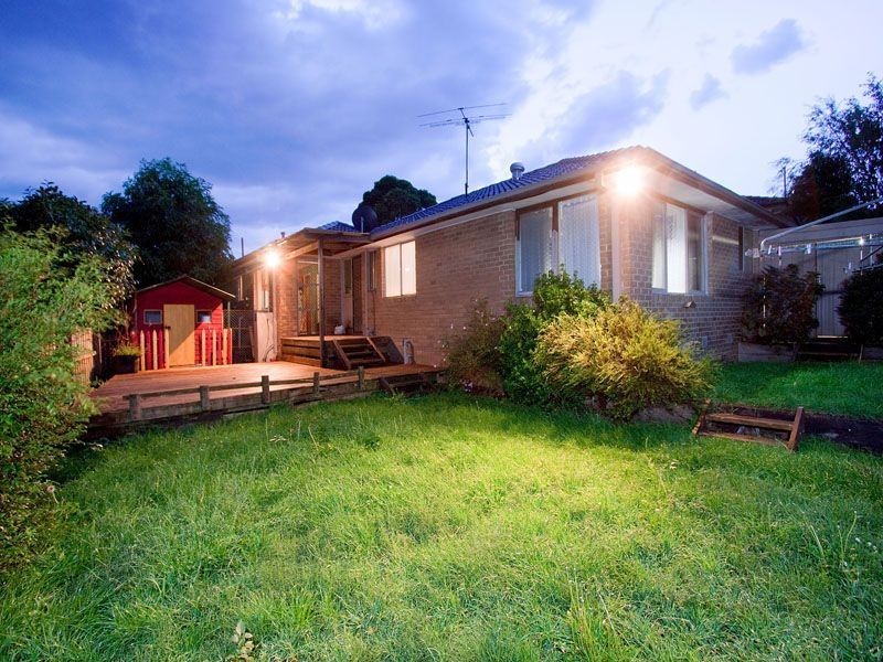 12 Plover Close, Frankston VIC 3199