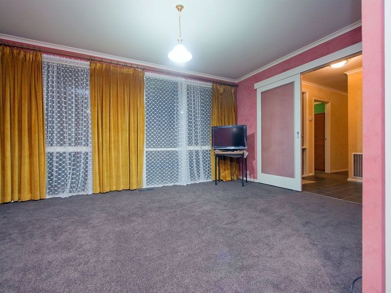 12 Plover Close, Frankston VIC 3199