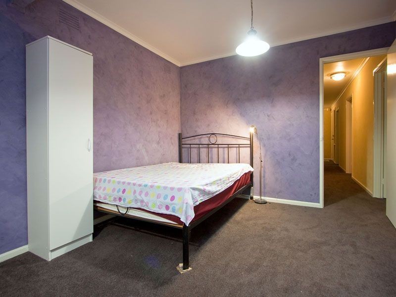 12 Plover Close, Frankston VIC 3199