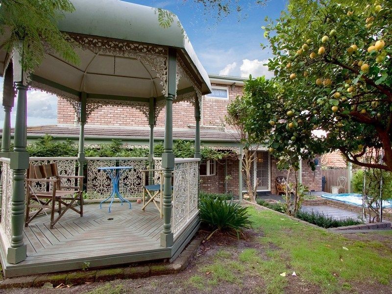 8 Olinda Place, Frankston VIC 3199