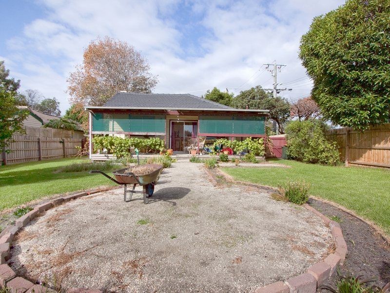 160 Frankston-Dandenong Road, Seaford VIC 3198